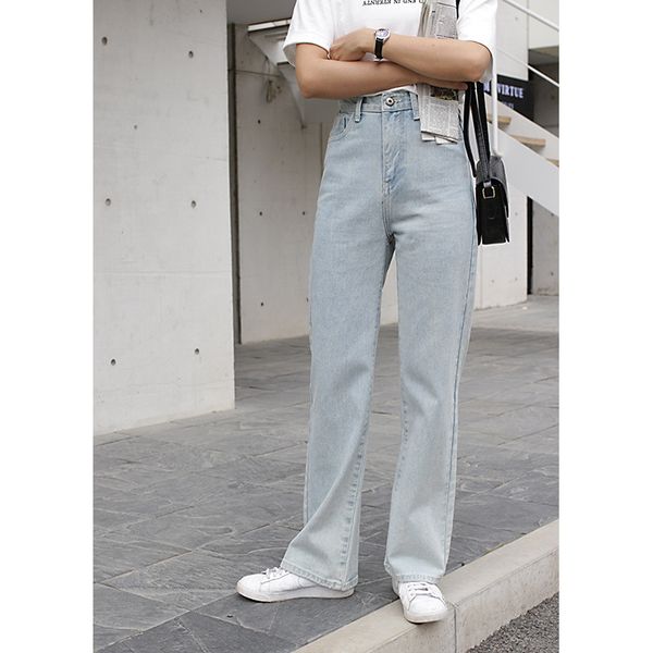 legs show high waist light blue loose wide-legged jeans han edition washing grinding white light blue long pants
legs show high waist light blue loose wide-legged jeans han edition washing grinding white light blue long pants