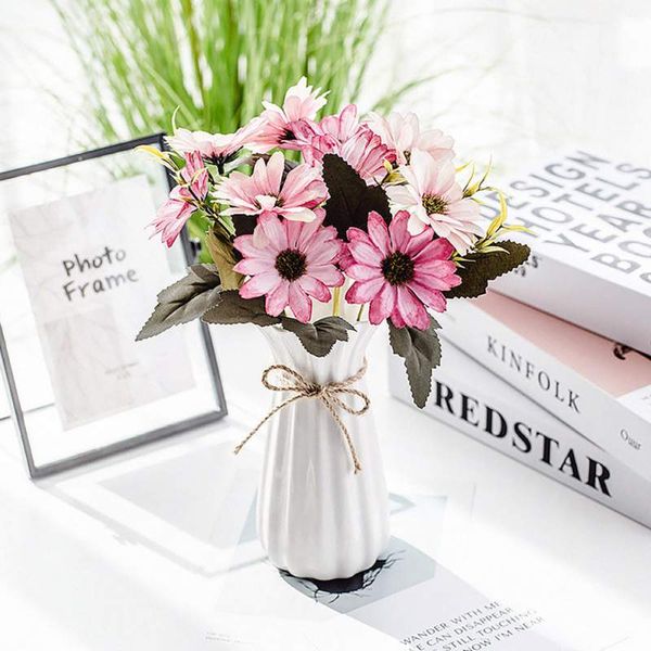 artificial flower persian chrysanthemum artificial silk wedding flowers holding flowers road lead
artificial flower persian chrysanthemum artificial silk wedding flowers holding flowers road lead