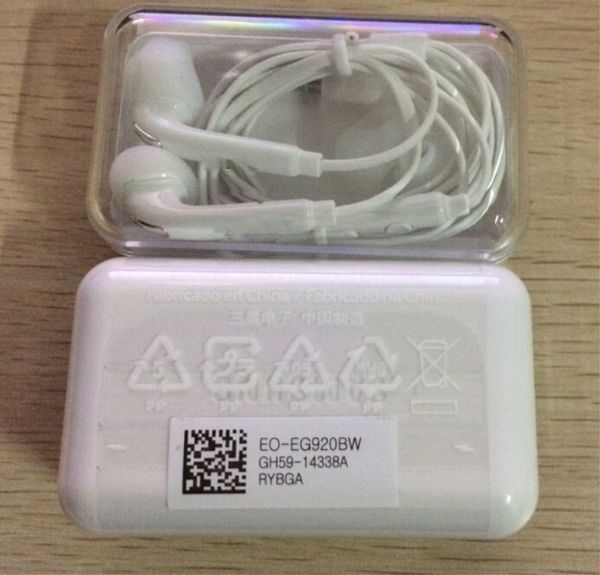 oem a+ quality in ear headphone 3.5mm earphone with remote & mic for samsung s7 s10 edge note9
oem a+ quality in ear headphone 3.5mm earphone with remote & mic for samsung s7 s10 edge note9