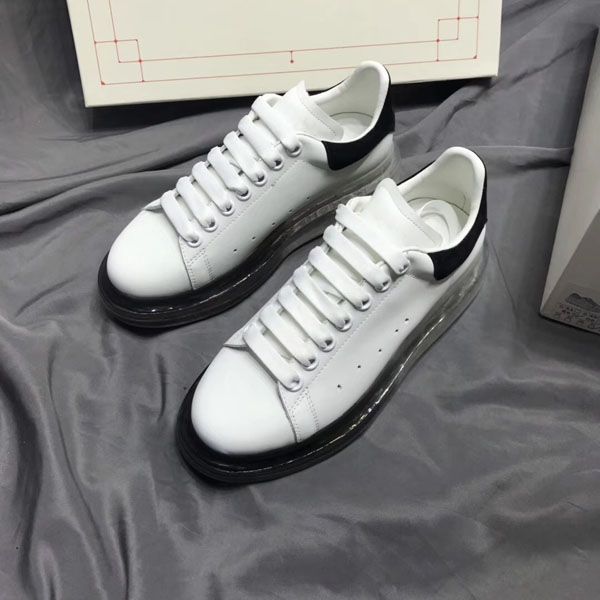 new designer's ace black and white fashion leather women's leisure shoes black and gold red fashion comfortable flat-soled leisure
new designer's ace black and white fashion leather women's leisure shoes black and gold red fashion comfortable flat-soled leisure