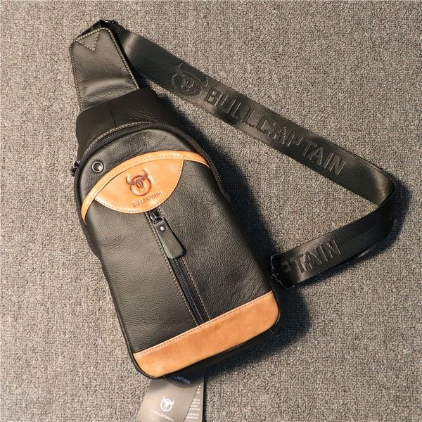 fashion natural first layer cow leather sling chest bag casual brand panelled genuine leather men bag with earphone hole
fashion natural first layer cow leather sling chest bag casual brand panelled genuine leather men bag with earphone hole