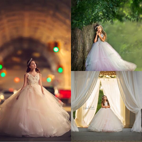 ball gown flower girl dresses for wedding lace appliques a line first communion dress tulle custom made v neck girls pageant gowns, White;blue
ball gown flower girl dresses for wedding lace appliques a line first communion dress tulle custom made v neck girls pageant gowns, White;blue