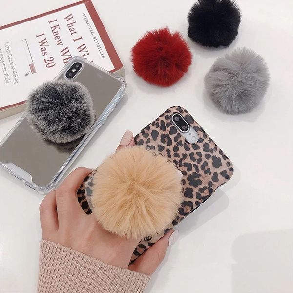 Universal Fur Ball Cute Mobile phone Stand Hair Ball Ring Buckle Bracket Expanding Stand and grip phone Holder
Universal Fur Ball Cute Mobile phone Stand Hair Ball Ring Buckle Bracket Expanding Stand and grip phone Holder