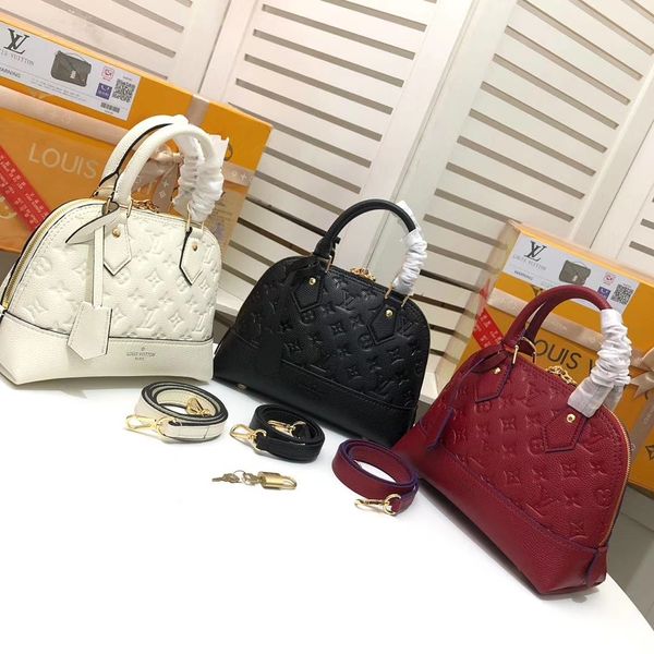 women designer handbag messenger bag oxidizing leather pochette metis elegant shoulder bags crossbody bags shopping purse clutches
women designer handbag messenger bag oxidizing leather pochette metis elegant shoulder bags crossbody bags shopping purse clutches