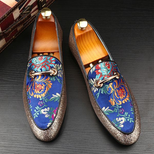 personality embroidery single shoe sharp low help one pedal paillette dawdler doug male shoe, Black
personality embroidery single shoe sharp low help one pedal paillette dawdler doug male shoe, Black