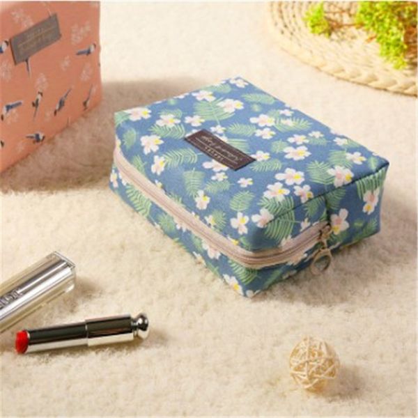1pc fashion purse travel wash bag toiletry make up case sweet floral cosmetic bag organizer beauty pouch kit makeup pouch
1pc fashion purse travel wash bag toiletry make up case sweet floral cosmetic bag organizer beauty pouch kit makeup pouch
