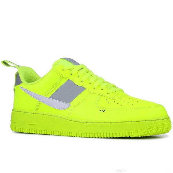 forces 07 lv8 utility ow low designer shoes volt black white green red mens women sports 1 skate trainers sneakers 36-45
forces 07 lv8 utility ow low designer shoes volt black white green red mens women sports 1 skate trainers sneakers 36-45