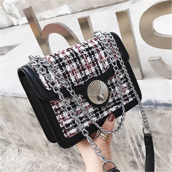 fashion woolen designer crossbody bags for women 2020 plush wool shoulder messenger bag chains ladies hand bag
fashion woolen designer crossbody bags for women 2020 plush wool shoulder messenger bag chains ladies hand bag