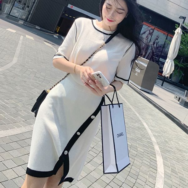 2020 summer style women sweater two piece set short sleeve knitted pullover & elegant work skirt set conjunto feminino, White
2020 summer style women sweater two piece set short sleeve knitted pullover & elegant work skirt set conjunto feminino, White