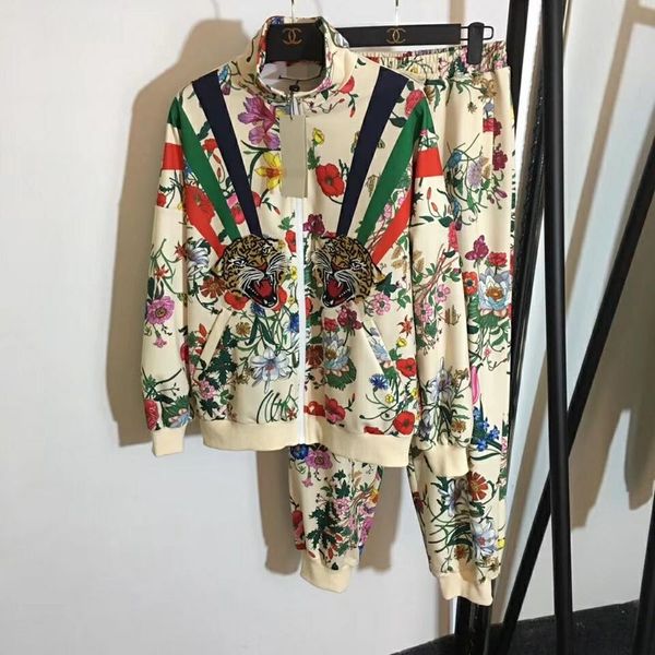 2019 apricot coats and pants florals letter print tiger embroidery applique women's 2 pieces pants designer jackets and long pants sets, White
2019 apricot coats and pants florals letter print tiger embroidery applique women's 2 pieces pants designer jackets and long pants sets, White