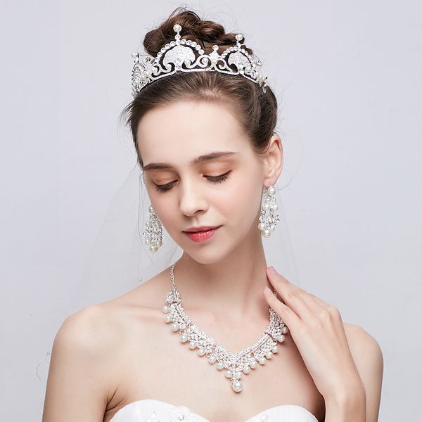 european bride crown baroque style 2019 new bride tiara three-piece wedding hair accessories wedding dress accessories, Golden;white
european bride crown baroque style 2019 new bride tiara three-piece wedding hair accessories wedding dress accessories, Golden;white