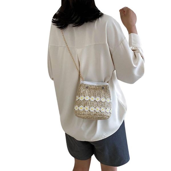 women daisy shoulder bags girls straw braid chain shoulder strap woven crossbody messenger bag for travelling
women daisy shoulder bags girls straw braid chain shoulder strap woven crossbody messenger bag for travelling