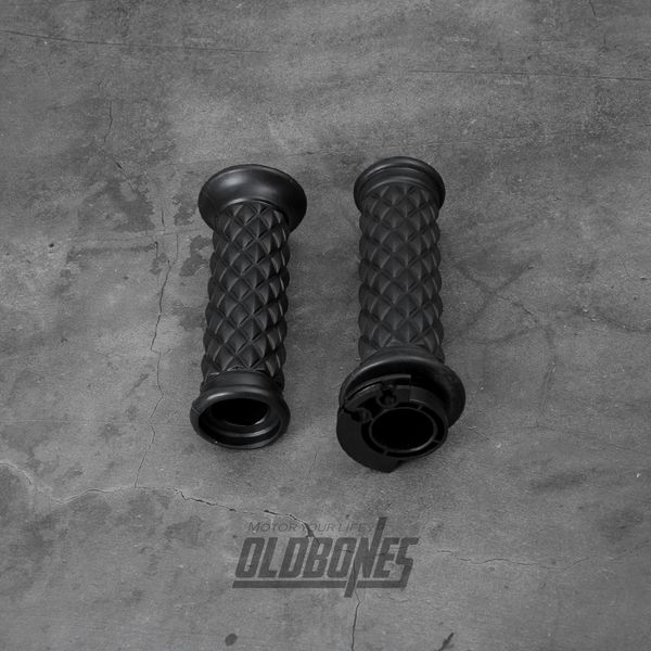 oldbones cafe racer universal 22mm grid rubber handgrip grips rubber sleeve for retro vintage motorcycle 1 pair black
oldbones cafe racer universal 22mm grid rubber handgrip grips rubber sleeve for retro vintage motorcycle 1 pair black