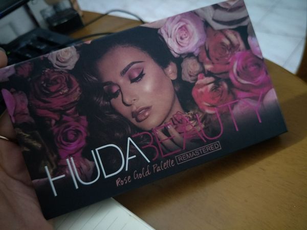 2018h ro e gold makeup palette co metic pema tered eye hadow palette eye makeup kit eye co metic for girl teen 18 color
2018h ro e gold makeup palette co metic pema tered eye hadow palette eye makeup kit eye co metic for girl teen 18 color