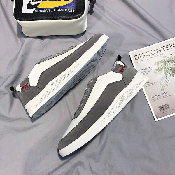 designer women men new sport shoes fashion sneakers casual shoes leather outdoor sport classic flats trainer shoes size 40-44, Black
designer women men new sport shoes fashion sneakers casual shoes leather outdoor sport classic flats trainer shoes size 40-44, Black