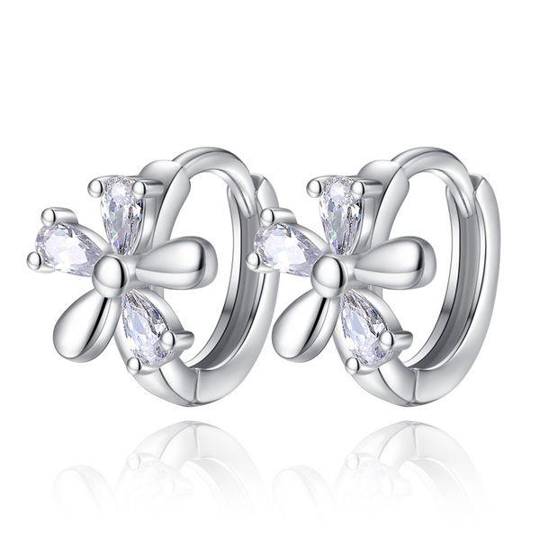 korean sweet zircon chrysanthemum hoop earrings for women silver color snowflake earring earings jewelry plum earing brincos, Golden;silver
korean sweet zircon chrysanthemum hoop earrings for women silver color snowflake earring earings jewelry plum earing brincos, Golden;silver