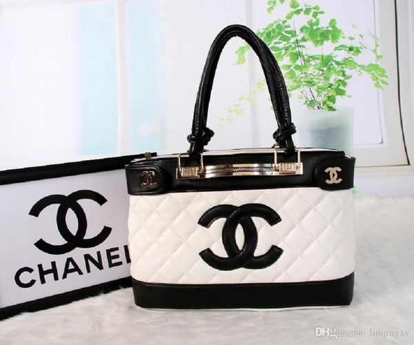 2019 pink genuine leather handbag women shoulder bag luxury handbags fashion designer bags women famous brand shoulder bag purse 024
2019 pink genuine leather handbag women shoulder bag luxury handbags fashion designer bags women famous brand shoulder bag purse 024