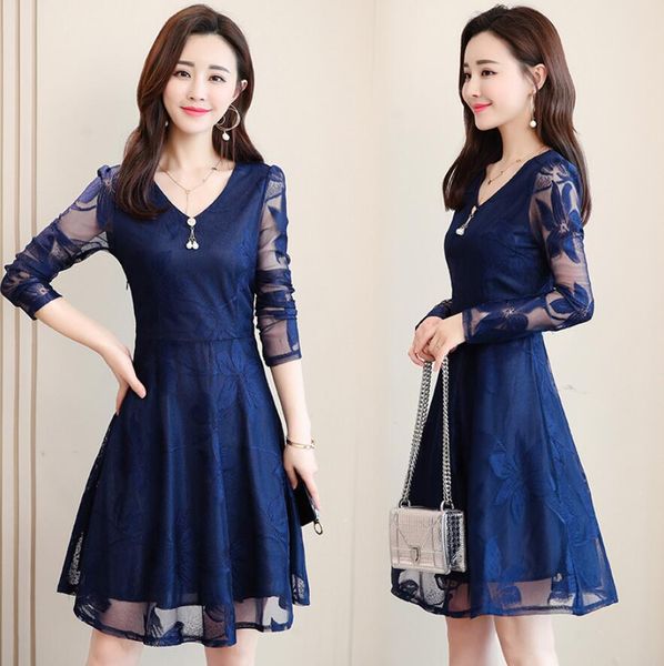 2019 spring and summer new large size women's lace long-sleeved dress fashion fat mm200 pounds waist long section v-neck skirt women, Black;gray
2019 spring and summer new large size women's lace long-sleeved dress fashion fat mm200 pounds waist long section v-neck skirt women, Black;gray