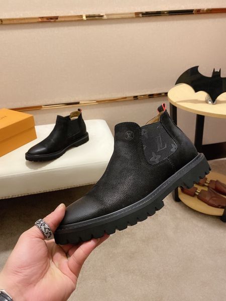 2020h fashion casual shoes men's boots comfortable thick wool winter warm luxury shoes original box packaging zapatos hombre, Black
2020h fashion casual shoes men's boots comfortable thick wool winter warm luxury shoes original box packaging zapatos hombre, Black