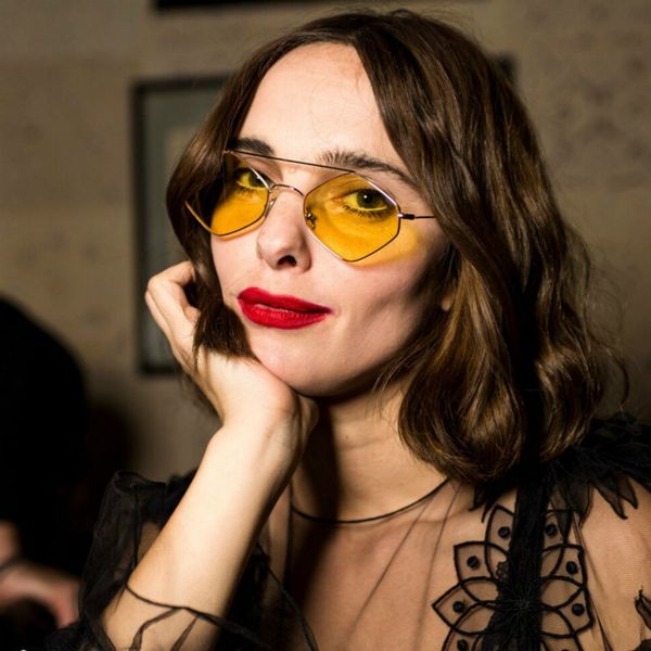 2018 rhombus sunglasses new women small metal glassesmen outdoor sun glasses clear lens uv400 sea girls sun, White;black
2018 rhombus sunglasses new women small metal glassesmen outdoor sun glasses clear lens uv400 sea girls sun, White;black
