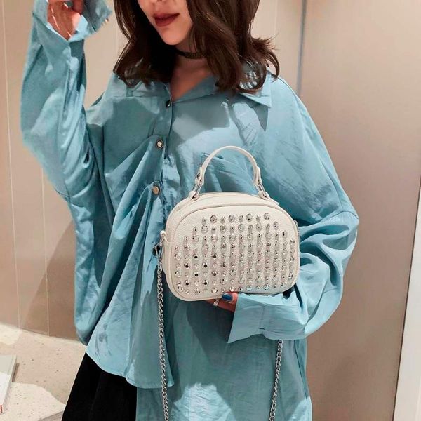 women handbag new korean fashion casual rivet chain shoulder messenger bag famous classic crossbody bag
women handbag new korean fashion casual rivet chain shoulder messenger bag famous classic crossbody bag