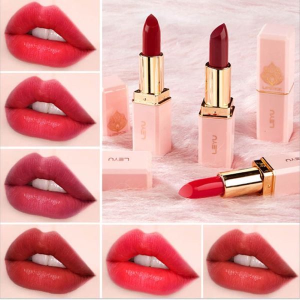 non-stick cup silky lipstick long-lasting waterproof easy to color matte lipstick makeup cosmetic w5
non-stick cup silky lipstick long-lasting waterproof easy to color matte lipstick makeup cosmetic w5
