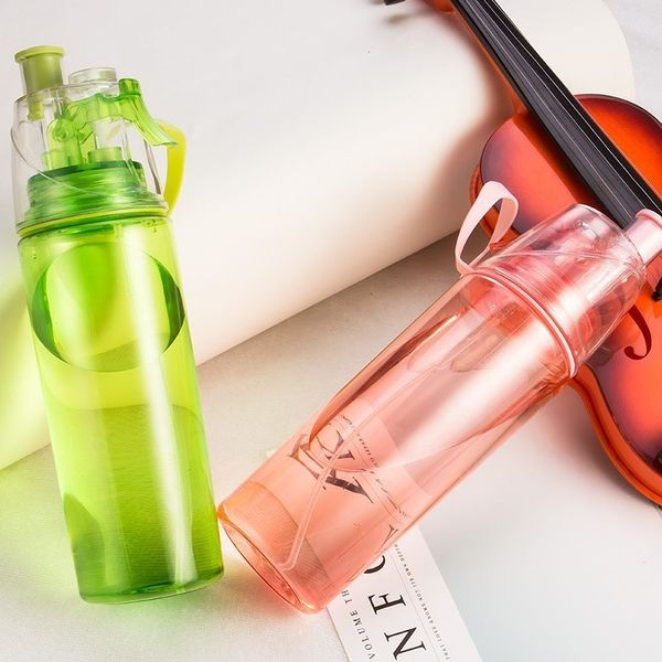 600ml creative spray sports water bottle professional sports bottle for outdoor gym rociar agua deportes
600ml creative spray sports water bottle professional sports bottle for outdoor gym rociar agua deportes