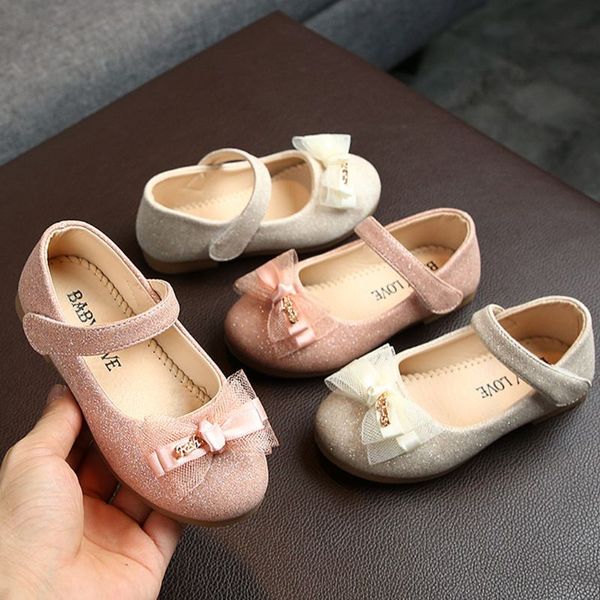 fashionable baby girl shoes bowknot shining single princess casual shoes for toddler girls
fashionable baby girl shoes bowknot shining single princess casual shoes for toddler girls