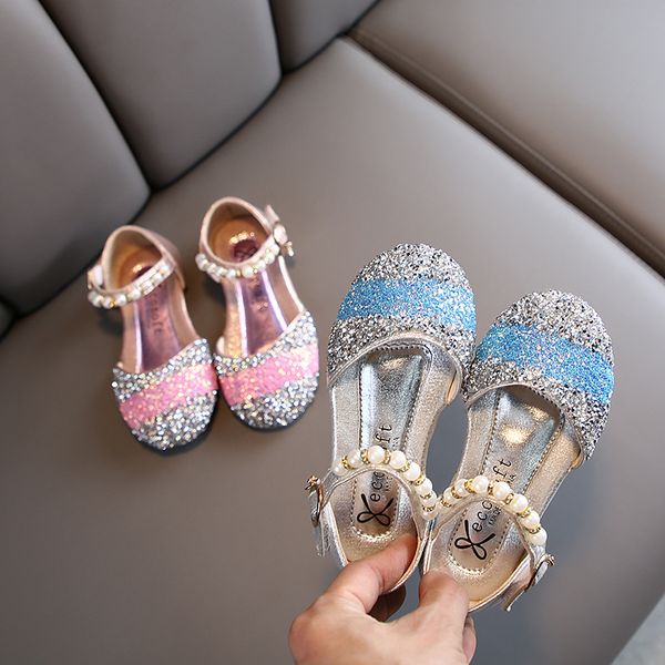 2020 new girls sandals princess baby girls leather shoes toddler toddler kids pearl bling sequins single princess shoes sandals, Black;red
2020 new girls sandals princess baby girls leather shoes toddler toddler kids pearl bling sequins single princess shoes sandals, Black;red