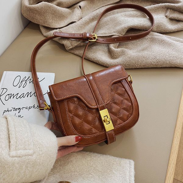 fairy small bag female 2019 new fashion lingge small square bag simple and versatile one shoulder messenger
fairy small bag female 2019 new fashion lingge small square bag simple and versatile one shoulder messenger