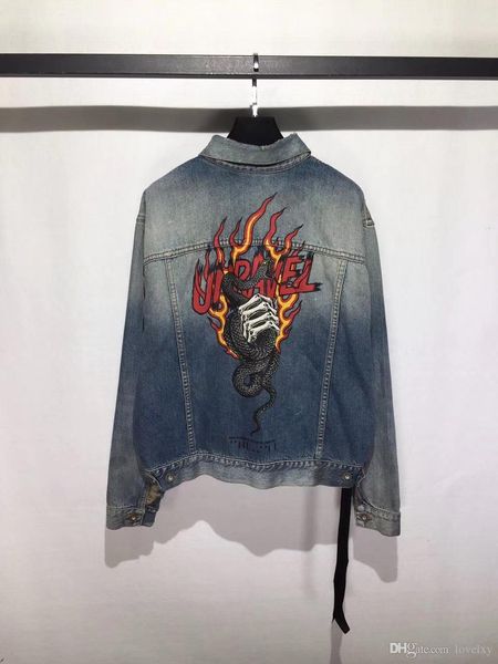 denim jacket ladies men washed denim jacket flame snake print shirt fashion men and women autumn and winter coat 1c, Black;brown
denim jacket ladies men washed denim jacket flame snake print shirt fashion men and women autumn and winter coat 1c, Black;brown