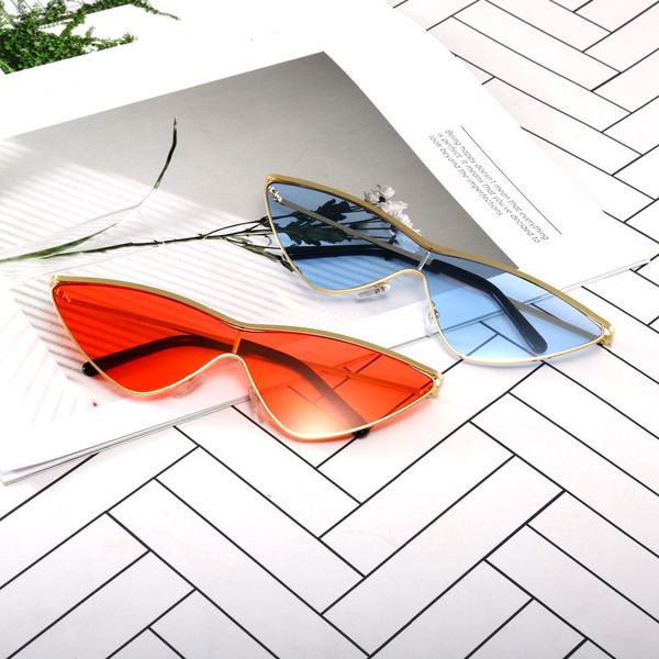 european and american fashion female cat's eye sunglasses metal triangle large frame sunglasses
european and american fashion female cat's eye sunglasses metal triangle large frame sunglasses
