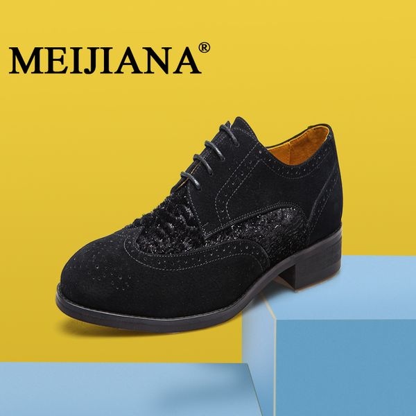 genuine leather brock wedding shoes black oxford shoes retro handmade men's spring and autumn men's casual flat
genuine leather brock wedding shoes black oxford shoes retro handmade men's spring and autumn men's casual flat
