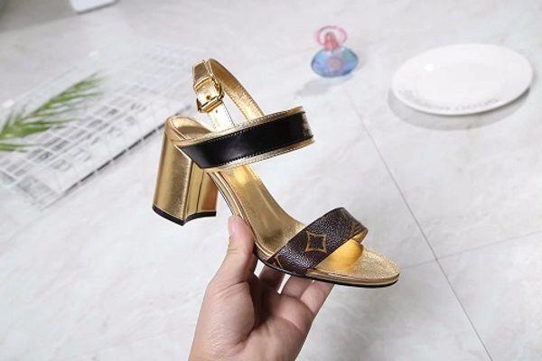 2019 designer luxury women dress sandals with orange fashion sand bag high heel leather shoes with dust bag heeled sandal platform open toes, Black
2019 designer luxury women dress sandals with orange fashion sand bag high heel leather shoes with dust bag heeled sandal platform open toes, Black