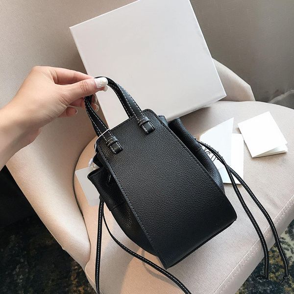 puzzel дизайнер роскошь сумки кошелек мини loevi сумка способ женщины контракт crossbody женщины роскошных тотализаторов сша стиль
puzzel дизайнер роскошь сумки кошелек мини loevi сумка способ женщины контракт crossbody женщины роскошных тотализаторов сша стиль