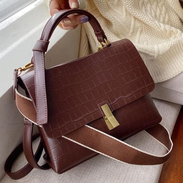 vintage fashion female large tote bag 2019 new quality leather women's handbag crocodile pattern shoulder messenger bag
vintage fashion female large tote bag 2019 new quality leather women's handbag crocodile pattern shoulder messenger bag