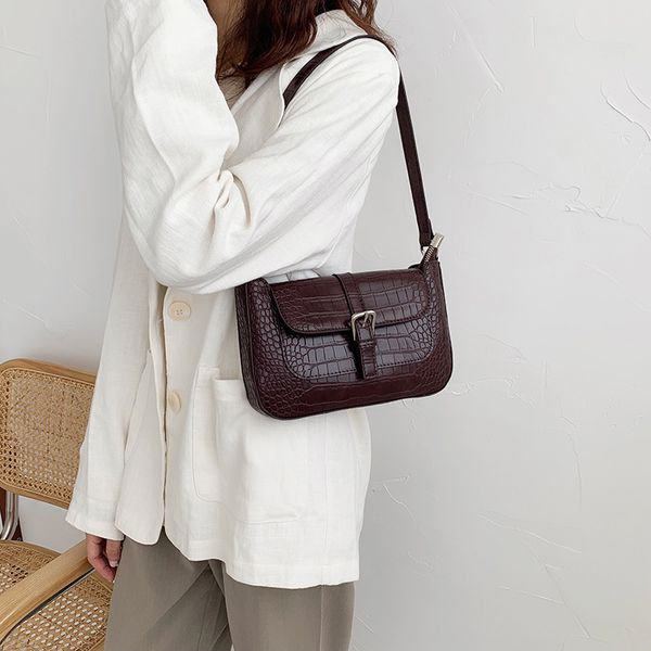 niche new women's bag retro crocodile pattern underarm bag ins fashion shoulder diagonal
niche new women's bag retro crocodile pattern underarm bag ins fashion shoulder diagonal