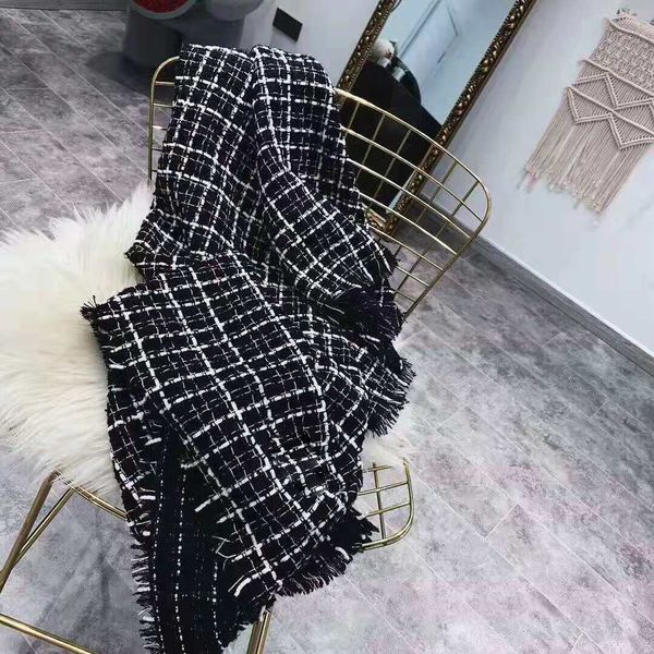 fashion scarf for man woman houndstooth scarves winter bufandas plaid men's women's winter scarves cashmere scarfs with brand, Blue;gray
fashion scarf for man woman houndstooth scarves winter bufandas plaid men's women's winter scarves cashmere scarfs with brand, Blue;gray