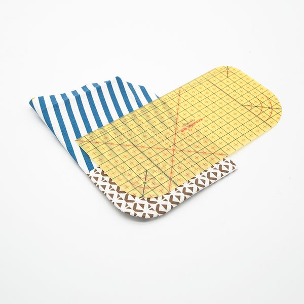 ironing ruler patchwork tailor craft handmade sewing accessory measuring tool, Black
ironing ruler patchwork tailor craft handmade sewing accessory measuring tool, Black
