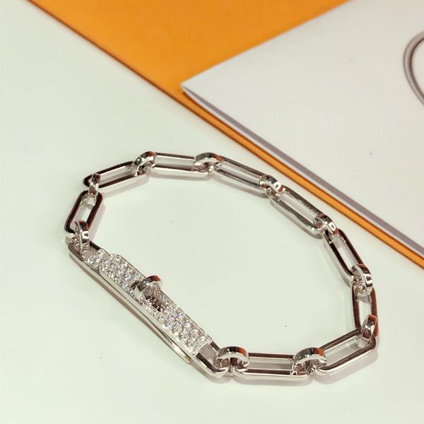 925 sterling silver inlaid brick fashion noble bracelet perfect domineering french quality premium h bracelet, Golden;silver
925 sterling silver inlaid brick fashion noble bracelet perfect domineering french quality premium h bracelet, Golden;silver