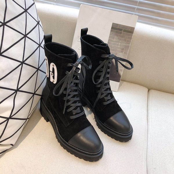 martin boots female 2019 winter new british wind plus velvet wild simple and comfortable thin and thin motorcycle short boots
martin boots female 2019 winter new british wind plus velvet wild simple and comfortable thin and thin motorcycle short boots