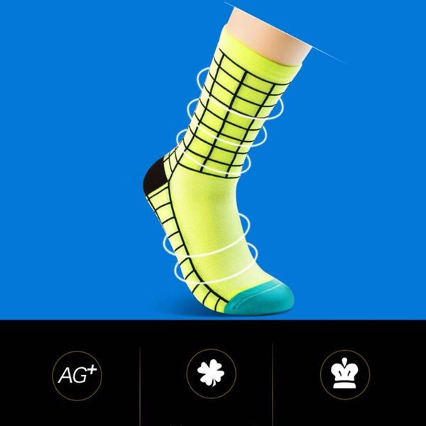 new professional brand sport socks breathable road bicycle socks outdoor sports racing cycling sock, Black
new professional brand sport socks breathable road bicycle socks outdoor sports racing cycling sock, Black