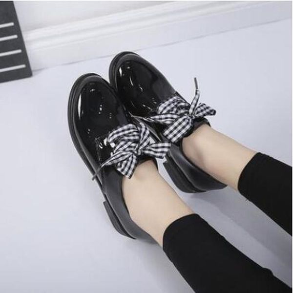 мода весна осень оксфорд flats женщина мокасины обувь femme новый лаковые туфли женщина casual riband женский flats, Black
мода весна осень оксфорд flats женщина мокасины обувь femme новый лаковые туфли женщина casual riband женский flats, Black