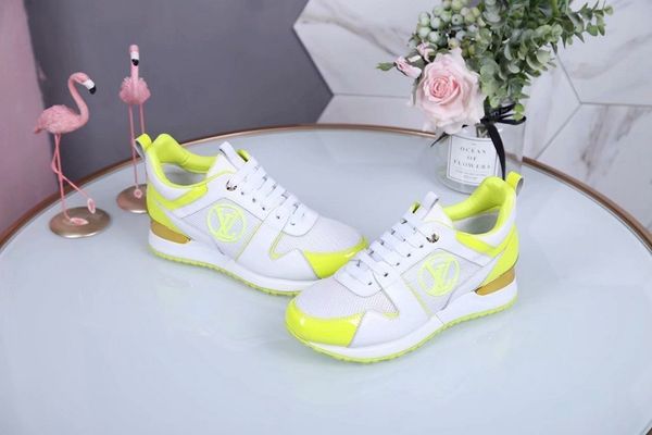 Women's casual 2019 spring and summer new leather mesh fashion high-end trend Lace-Up womens shoes
Women's casual 2019 spring and summer new leather mesh fashion high-end trend Lace-Up womens shoes