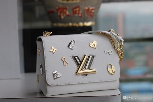 19FW 2019 зимняя мода новый женский квадратный сумка качество шерстяной жемчуг женские дизайнеры сумки дамы цепи плеча Crossbody сумка
19FW 2019 зимняя мода новый женский квадратный сумка качество шерстяной жемчуг женские дизайнеры сумки дамы цепи плеча Crossbody сумка