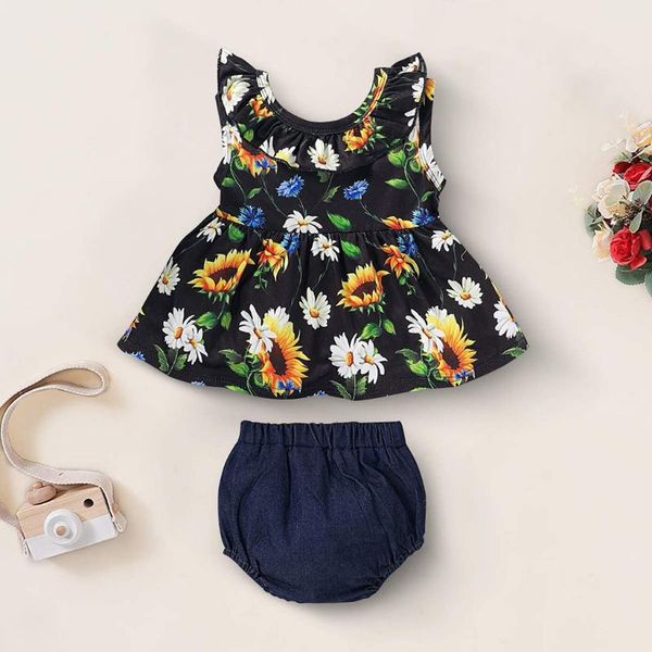 newborn baby girl clothes set sleeveless flower ruffle t shirt denim jean shorts set casual outfits clothes 0-24m 2pcs sets, White
newborn baby girl clothes set sleeveless flower ruffle t shirt denim jean shorts set casual outfits clothes 0-24m 2pcs sets, White