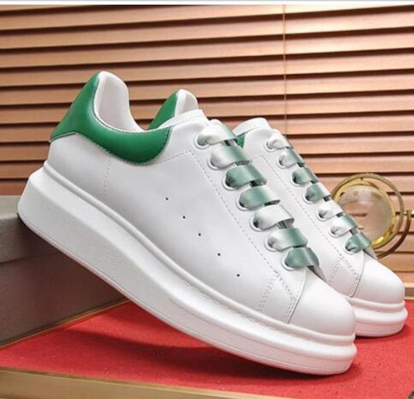 new7 latest2 real leather sneaker men's shoes fashion autumn and winter footwears sports low lace-up casual men shoes zapatos de hombre, Black
new7 latest2 real leather sneaker men's shoes fashion autumn and winter footwears sports low lace-up casual men shoes zapatos de hombre, Black