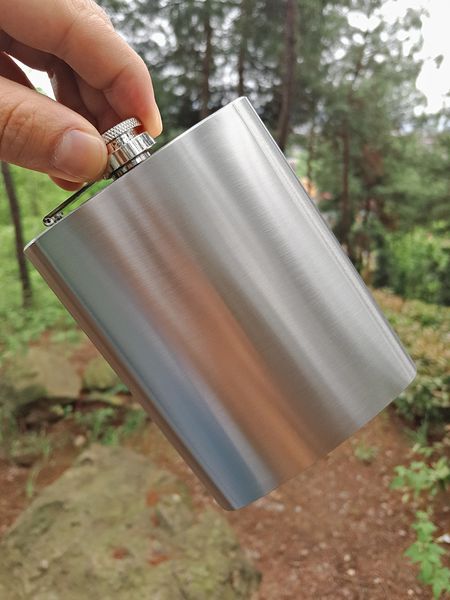 classic style titanium hip flask alcohol drink bottle outdoor camping party flask 3oz
classic style titanium hip flask alcohol drink bottle outdoor camping party flask 3oz