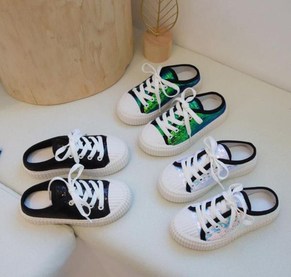 2019 autumn children casual shoes boys girls sport shoes breathable solid candy color sneakers child network canvas, Black;red
2019 autumn children casual shoes boys girls sport shoes breathable solid candy color sneakers child network canvas, Black;red