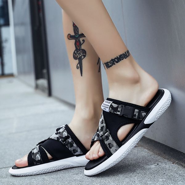 yrrfuot fashion men casual sandals men beach shoes original trend flats non-slip outdoor light breathable slipper, Blue;gray
yrrfuot fashion men casual sandals men beach shoes original trend flats non-slip outdoor light breathable slipper, Blue;gray